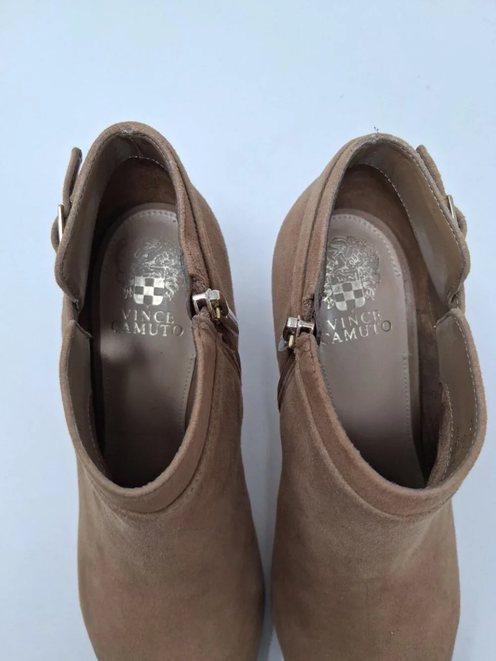 Vince Camuto Keeshey Suede Pointed Toe Heeled Ankle Booties 9.5M
